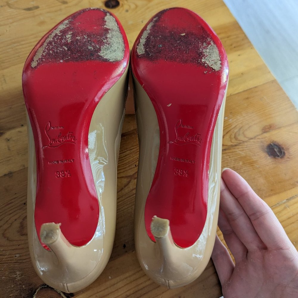 Christian Louboutin Nude Patent Leather Pumps with Red Soles - Picture 11 of 11